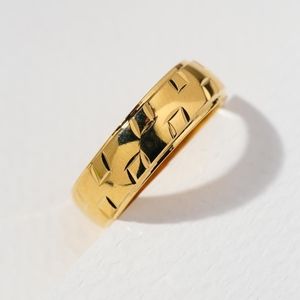 New Vanessa Mooney THE DAVIS RING